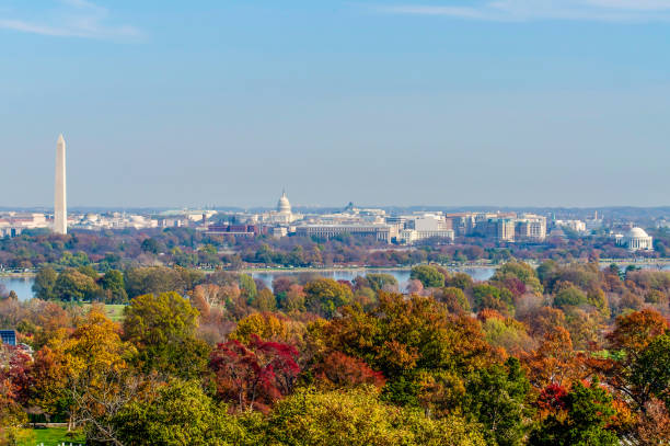 upadek w waszyngtonie d.c. - washington dc monument sky cloudscape zdjęcia i obrazy z banku zdjęć