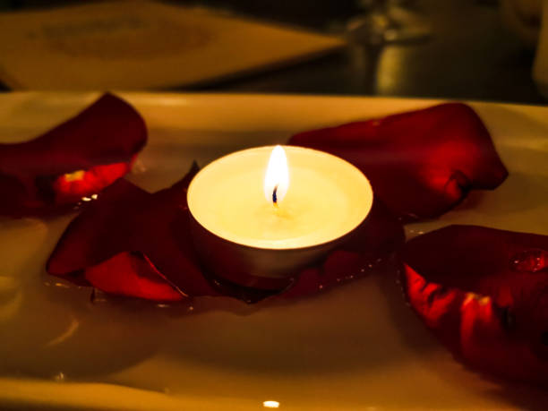 istock A peace of india at your hand 1130999288