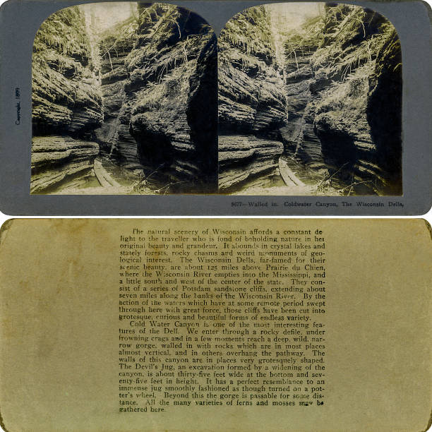 Coldwater Canyon, Wisconsin Dells, Wisconsin stereograph card