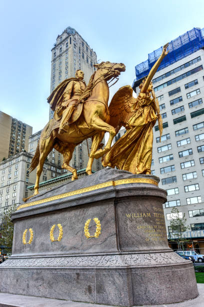 istock Sherman Memorial - Central Park, New York 1131048170