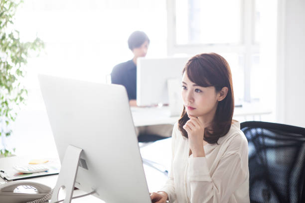 istock Female employees who do office work 1131061553