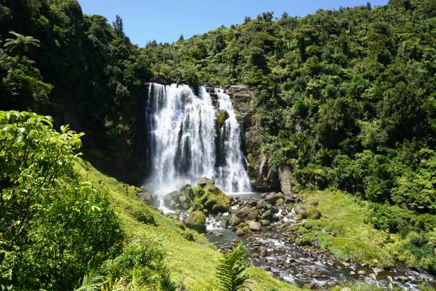 istock Marokopa Falls, New Zealand 1131070692
