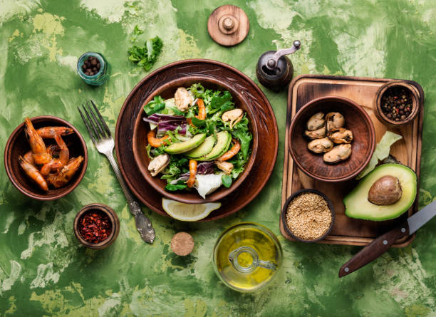 istock Seafood salad with prawns 1131105263