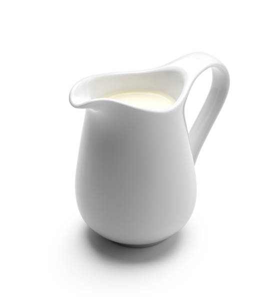 우유 또는 크림 용기 흰색 배경에 고립 - 크림 유가공 식품 뉴스 사진 이미지