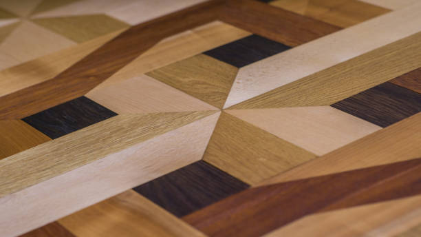 parquet intarsie come pavimento in parquet, design di diverse specie di legno, quercia, acero, ciliegio, faggio, frassino - inlaid foto e immagini stock