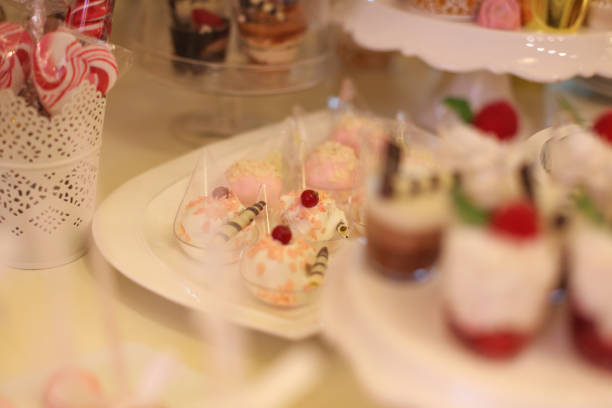 istock Delicious candy bar with macarons, cupcakes, cake pop and other sweets 1131140311