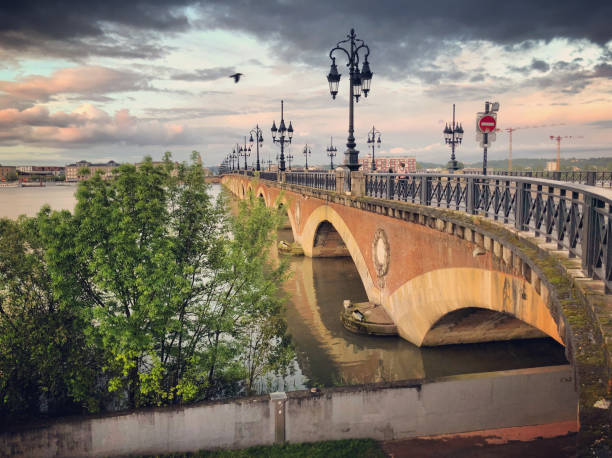 istock Pont de Pierre, old and famous bridge in Bordeaux 1131182997