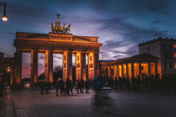 istock Sunset behind The Brandenburger Tor 1131187480