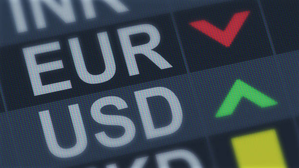 istock Euro falling, American dollar rising, exchange rate fluctuations, finance 1131200471