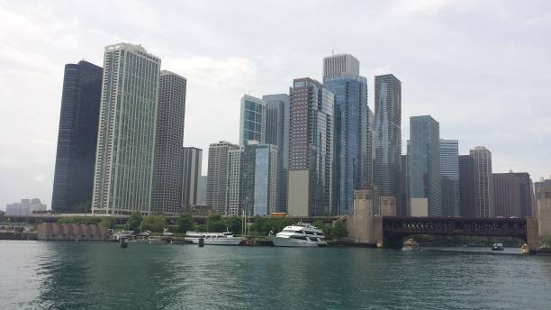 istock Chicago buildings on the river 1131301365