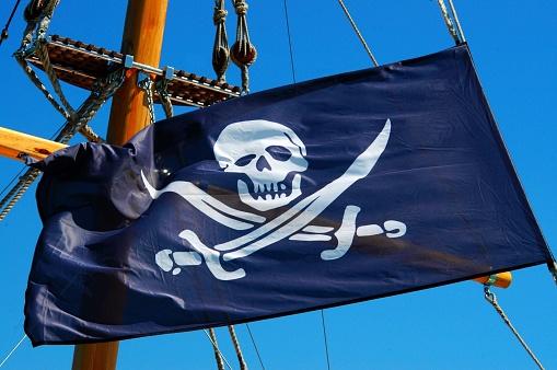 Pirate flag boat wind