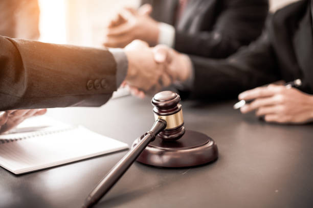 istock Lawyers consulted on various lawsuits. 1131313663