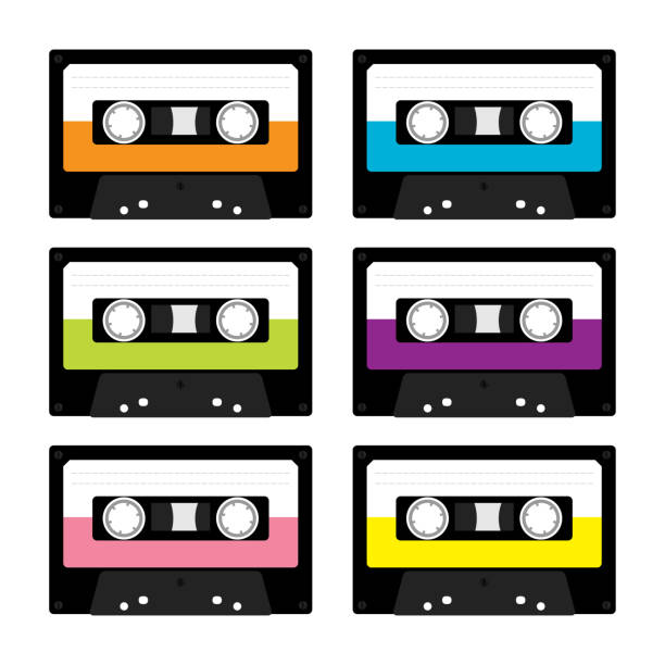 ilustraciones, imágenes clip art, dibujos animados e iconos de stock de casete de cinta de audio plástico. conjunto de iconos de música retro. elemento de grabación. años 80 90s. plantilla de colores diferentes. diseño plano. fondo blanco. aislado. - retro revival music audio cassette old