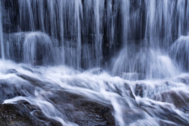 istock Winter Waterfall in New England Park 1131394351