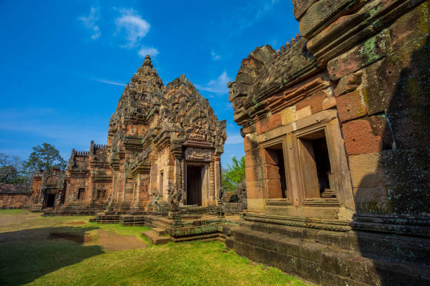 património da unesco na tailândia, templo de phanom rung - thailand buriram temple hinduism - fotografias e filmes do acervo