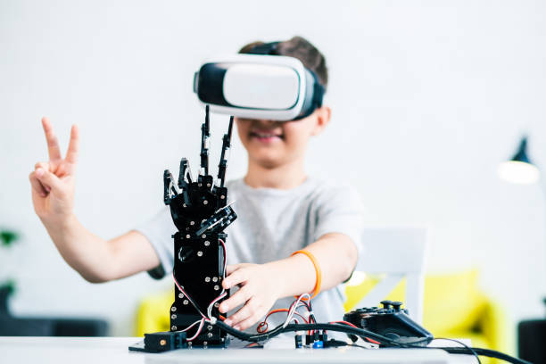 istock Selective focus of a humanoid robotic hand on the table 1131464941