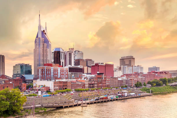 istock Nashville, Tennessee downtown skyline 1131482632