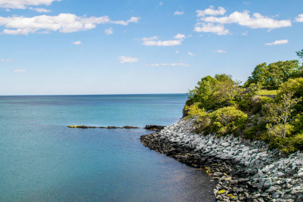 ocean view from the cliff walk in Newport Rhode Island a picture of an ocean view from the cliff walk in Newport Rhode Island rhode island photos stock pictures, royalty-free photos & images