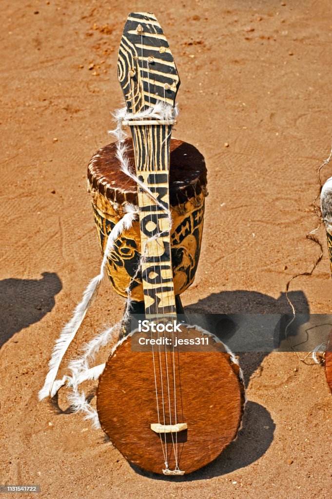 Instrumentos Musicales Foto de y más de imágenes de Malawi - Malawi, Aire libre, Arte - iStock