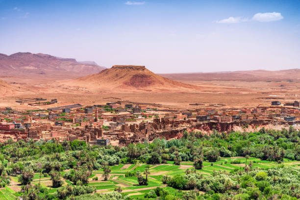 istock Morocco - Fertile river valley, kasbah, and town 1131635989