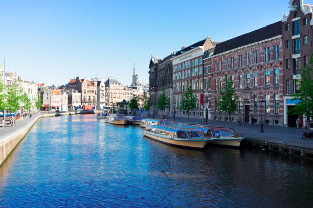 munt tower, amsterdam, holandia - munt tower zdjęcia i obrazy z banku zdjęć