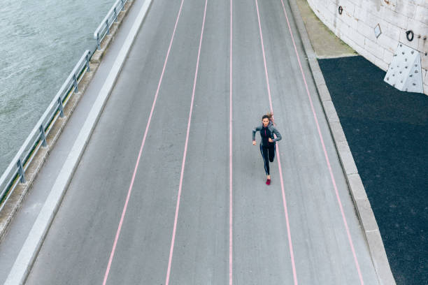 istock Jogging on the street 1131670917