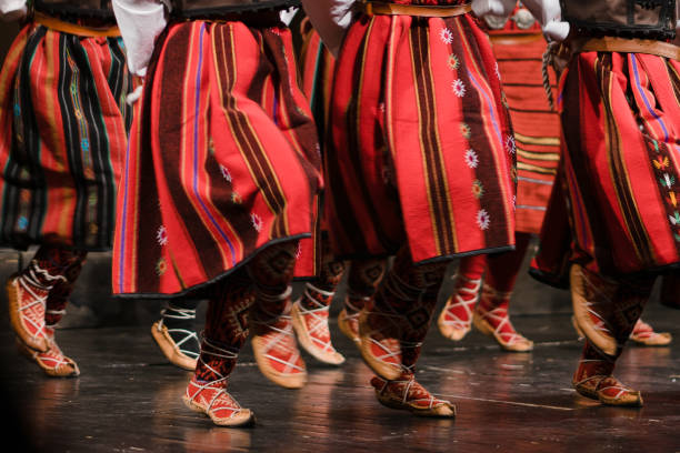 Kolo dance, tradition