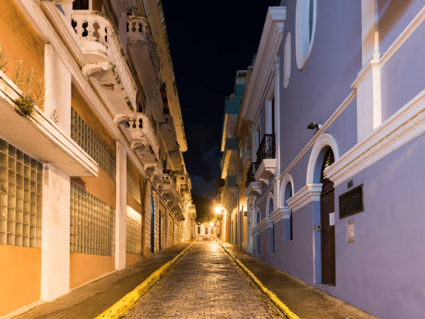 istock Old San Juan Streets 1131692770