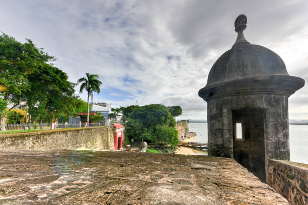 istock San Juan Coast-Princess Walk 1131702918
