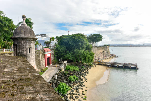 istock San Juan Coast-Princess Walk 1131702953