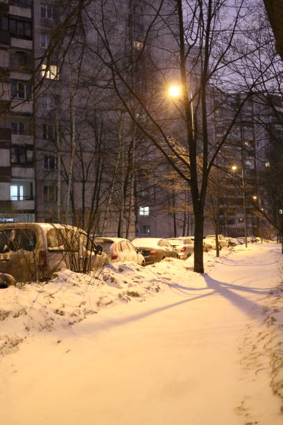 istock Snowy walkway in the city park 1131726292