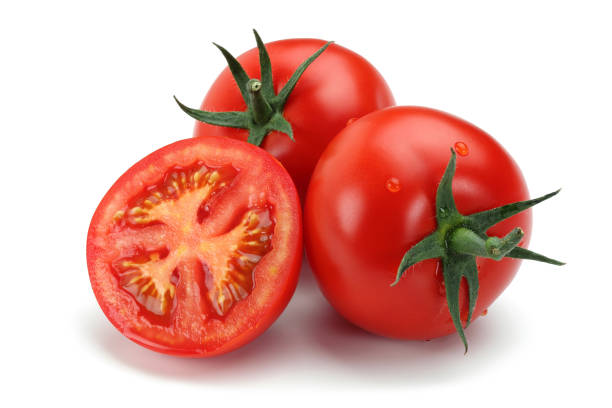 pomodori freschi isolati su bianco - pomodoro foto e immagini stock