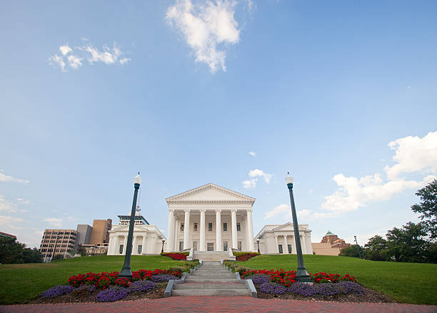 istock Richmond Virginia State Capitol Building 113176315