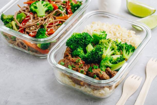 istock Beef Broccoli Stir Fry Meal Prep lunch box container 1131783052