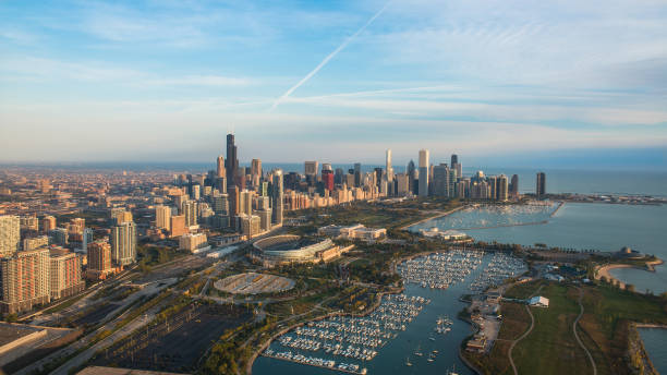 chicago 'da sabah - grant park stok fotoğraflar ve resimler