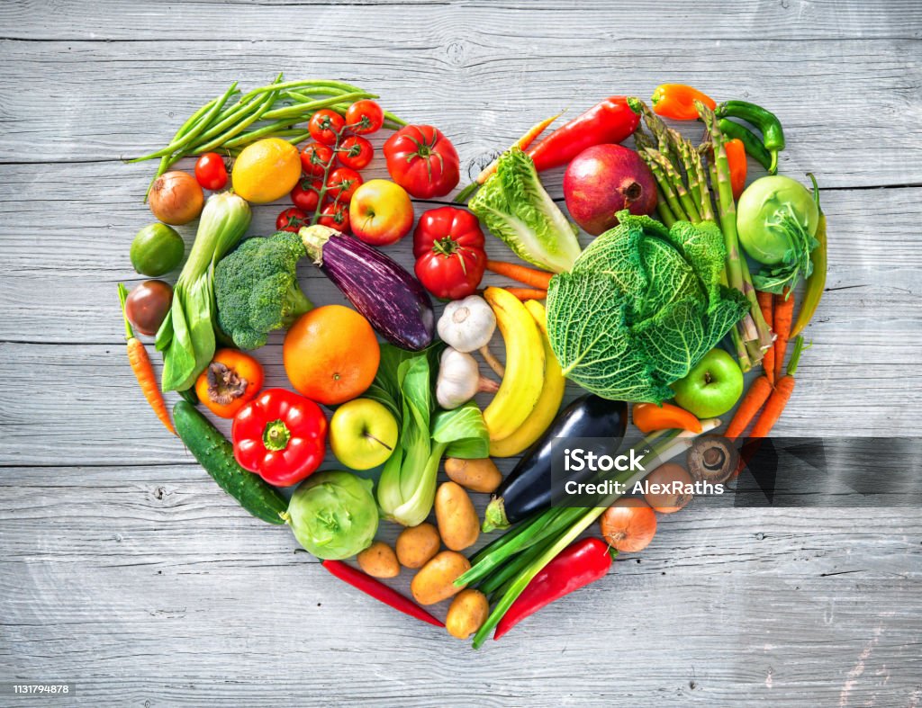 Hình Trái Tim Bởi Các Loại Rau Và Trái Cây Khác Nhau Hình ảnh Sẵn ...