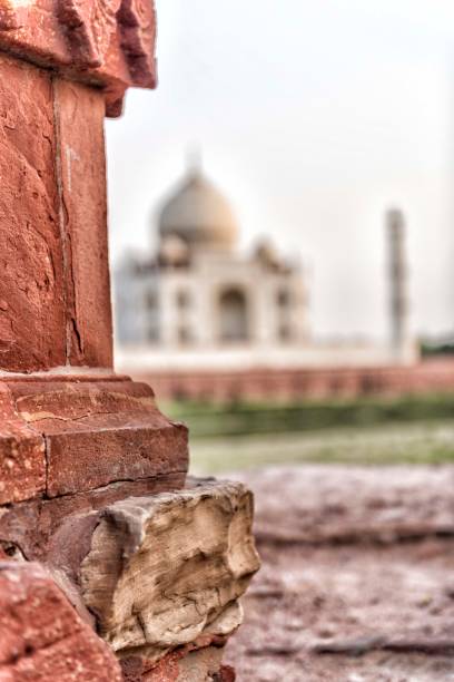 istock Taj Mahal - out of focus in background 1131828312