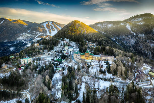 semmering en una austria más baja, una austria más baja - ski resort austria village winter fotografías e imágenes de stock