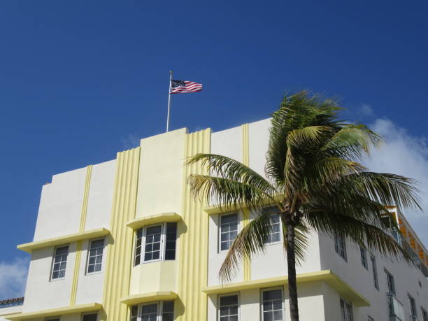 istock Art Deco architecture in Miami 1131866579
