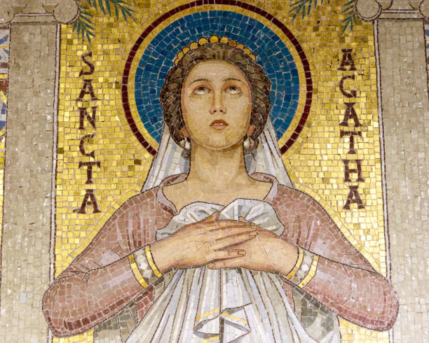 icono de sancta agatha en santa cecilia in trastevere - byzantine fotografías e imágenes de stock