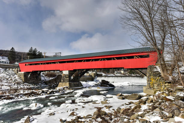 istock Taftsville Covered Bridge - Vermont 1131891788