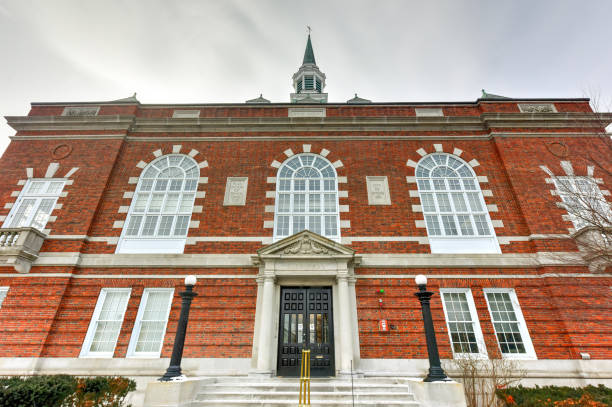 istock Concord, New Hampshire City Hall 1131900412