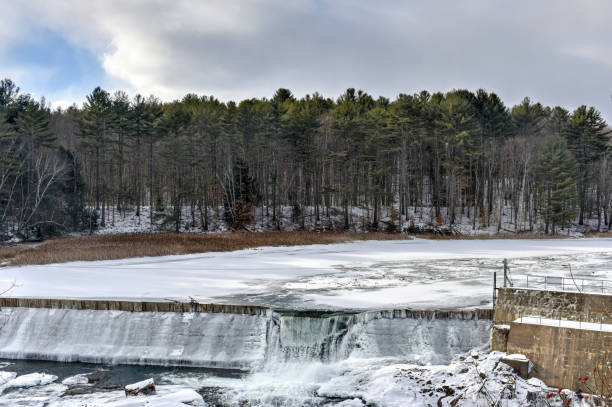 istock Dewey's Mills - Quechee, Vermont 1131902566