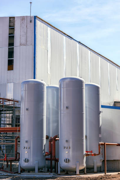 View of the vertical cylindrical tanks of ASME Boiler and Pressure Vessel Code. The ASME Boiler & Pressure Vessel Code (BPVC) is an American Society of Mechanical Engineers (ASME) standard that regulates the design and construction. vista de los tanques cilíndricos verticales de la caldera asme y el código de recipientes a presión. el código asme de calderas y recipientes a presión (bpvc) es un estándar de la sociedad americana de ingenieros mecánicos (asme) que regula el dise�