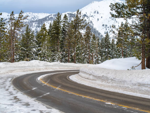 istock Curve in a mountain road. 1131915975