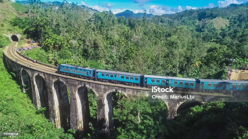 Célèbre pont aux neuf arches de Demodara. Ella, Sri Lanka. - Photo de Norvège libre de droits