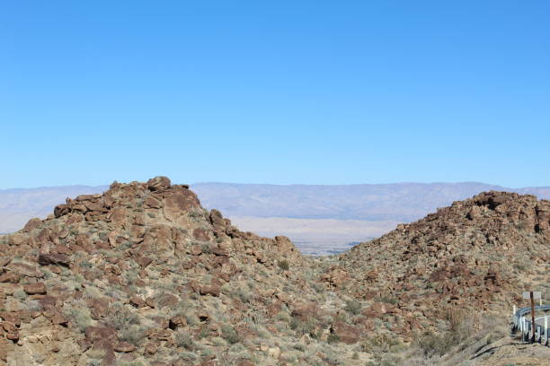 istock MOUNTAIN BORDERS - STATE ROUTE 74 - 010319 F 1131928753