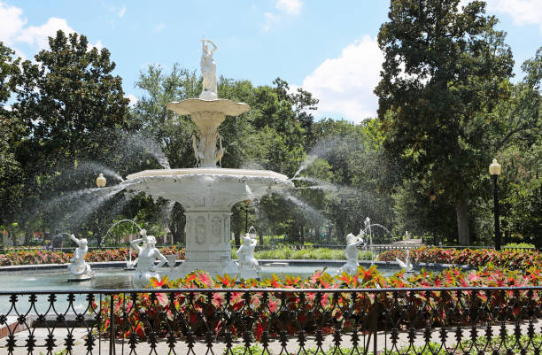 istock Fountain in Forsyth Park 1131931361
