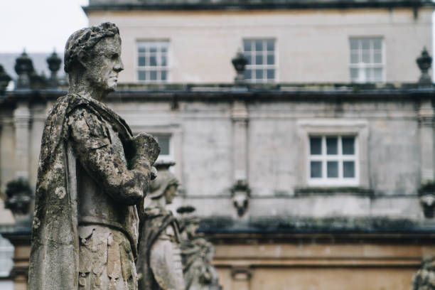 miasto bath stare miasto historia rzymskie posągi - roman baths zdjęcia i obrazy z banku zdjęć