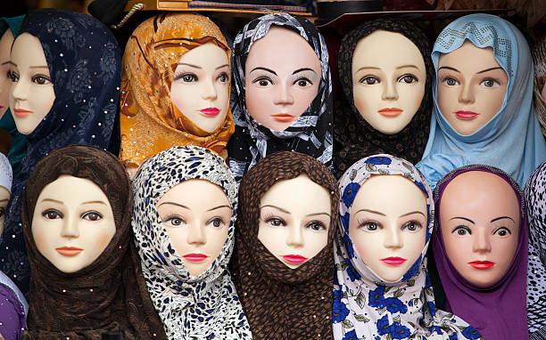 istock Mannequin's heads with scarves 113196303